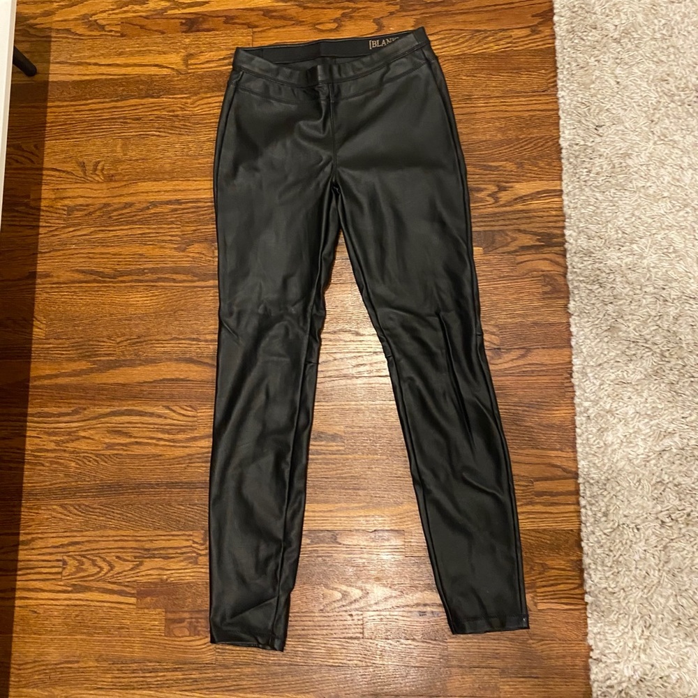 Vegan leather skinny pants